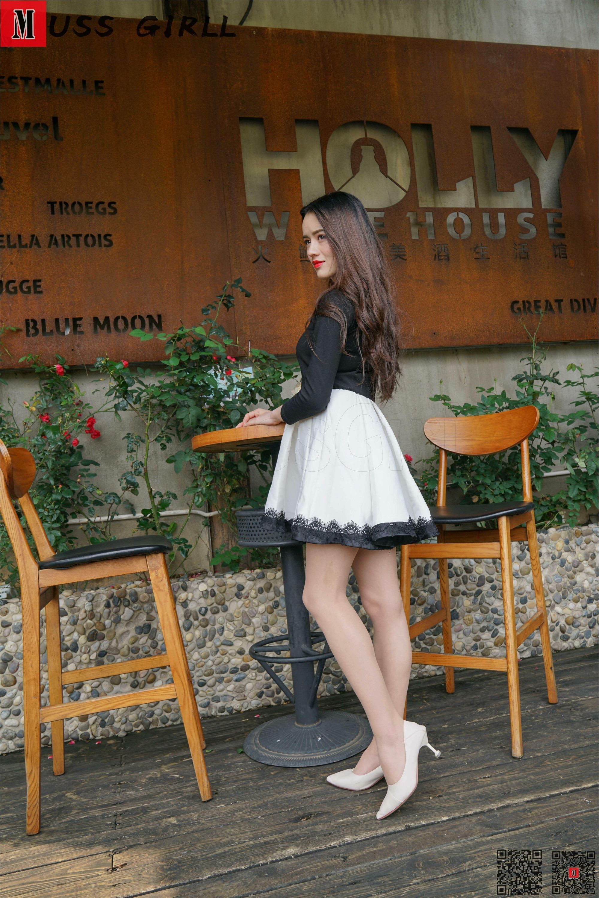 MussGirl慕丝女郎  NO.164 户外肉丝高跟